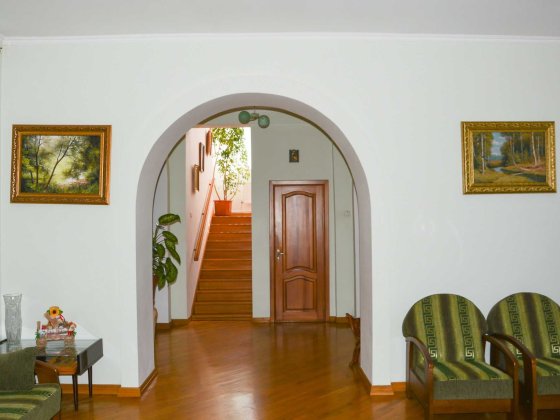 Продаж будинку 547,9м2, 5 кімнат, 10 соток. Мансарда. Сад. ID:16 Ворзель