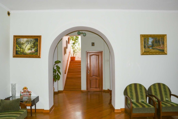 Продаж будинку 547,9м2, 5 кімнат, 10 соток. Мансарда. Сад. ID:16 - фото 1