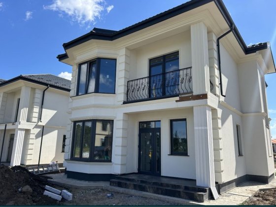 Продажа дома в Гатном, в закрытом Котеджном городке! Єоселя/Сертификат Гатное