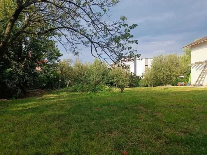 Продаж двох будинків,з цегли450 +130 кв.м. МЕГАМАРКЕТ. Гатне.15сотТорг - фото 1