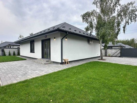 Будинок в зеленій локаціі.З РЕМОНТОМ І ТЕХНІКОЮ Ворзель