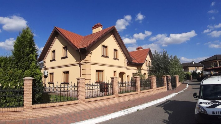 Будинок- дуплекс, КМ«Золоче», с.Вишеньки - фото 1