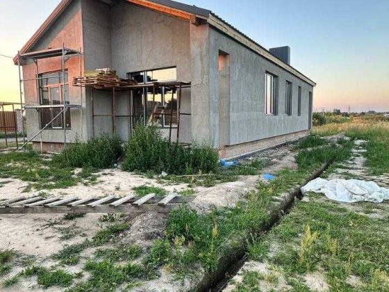 1000уе метр дом 104м2 6соток Білогородка