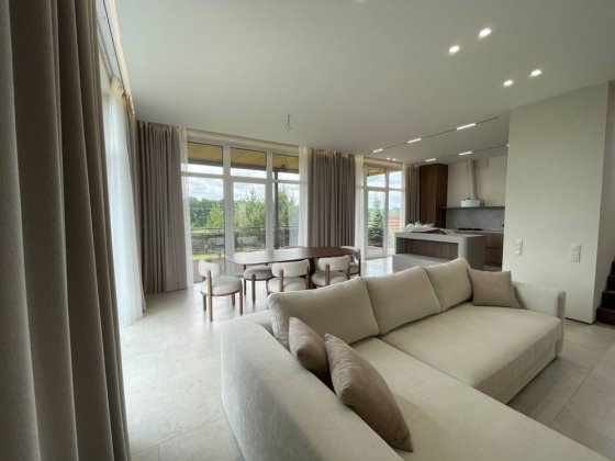 Сучасний будинок з меблями | 7,5 соток |КМ Нова Ходосівка. Охорона ГАЗ Ходосівка