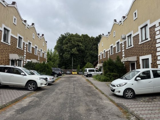 Продаж будинку Таунхауса145м2 з ремонтом,Білогородка Белогородка