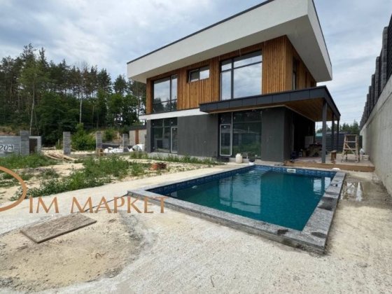 Будинок 200 м² з ремонтом, меблями та басейном — Нова Ходосівка Ходосовка