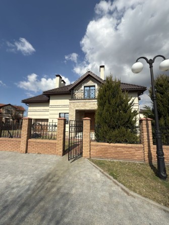 Будинок під чистове оздоблення, КМ «Золоче», с. Вишеньки, краща ціна - фото 1