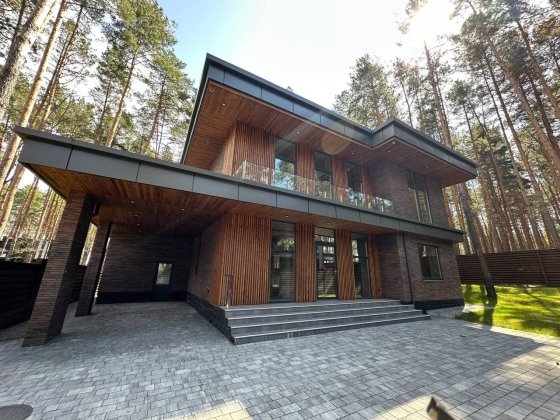 Продаж розкішного якісного будинку в котеджному містечку в Білогородці Белогородка