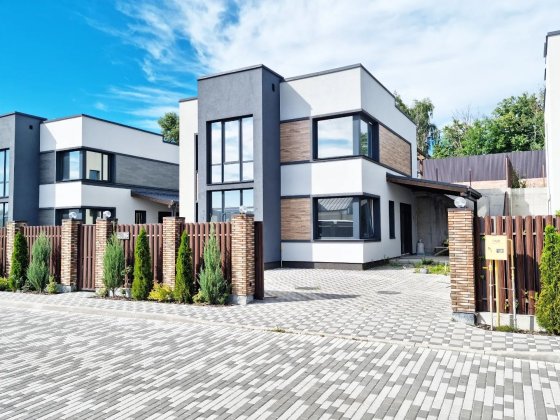 Будинок 167м2 с. Лісники Лесники закрите містечко Обухівський район Лесники