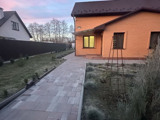 Приватний будинок Гнедин