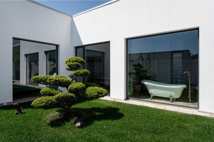 Hedonistic Style ефектна садиба з пляжем КГ  Хутор Ясный південь Києва - фото 1