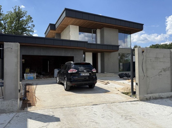 ‼️Здача - серпеньʼ25. ДІМ з басейном та спа-зоною в КМ Нова Ходосівка - фото 1