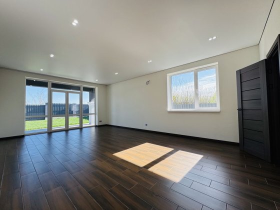 БЕЗ КОМІСІЇ, будинок з новим РЕМОНТОМ, з Газом, Іпотека ТАК Гореничі