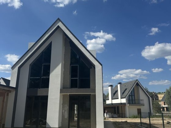 Продаж готового будинку від ВЛАСНИКА! 7 соток. ТОРГ Ходосівка