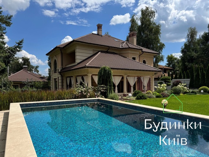 Гореничі новий будинок із басейном на закритій вулиці. 15 соток - фото 1