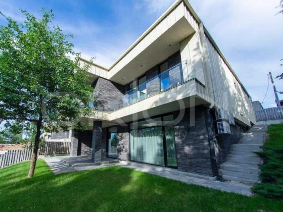 Без% Продаж нового будинку 276м2 10 соток Лісники Лесники