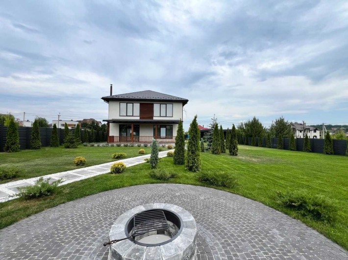 Без % Продам будинок 238 м, ремонт, меблі, 15 соток, с. Ходосівка - фото 1