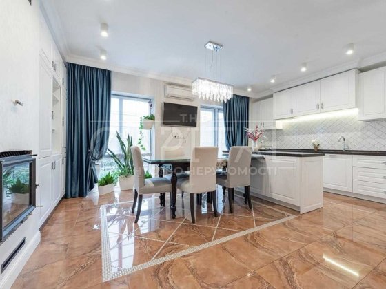 Продажа дома, таунхаус, КГ Чарівні стежки, Лесники, Обуховский р-н Лісники