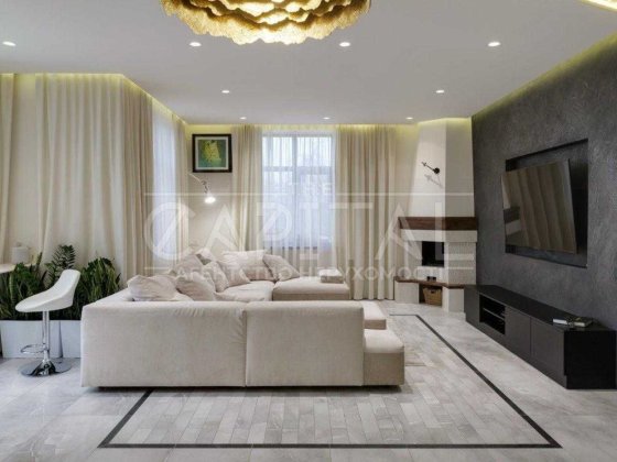 СТИЛЬНИЙ будинок продаж ЧАПАЇВКА Київ Лісники