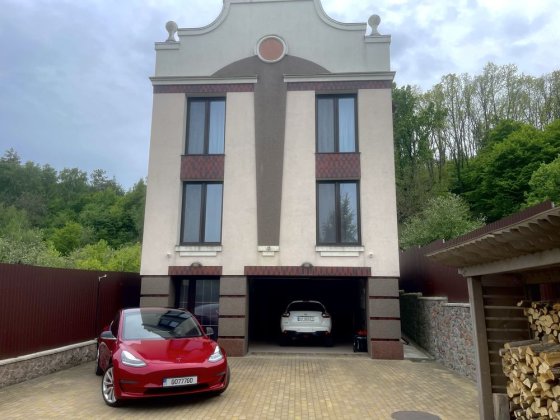 Будинок 320 м2 в с. Лісники, готовий до заселення! ГАЗ Лесники