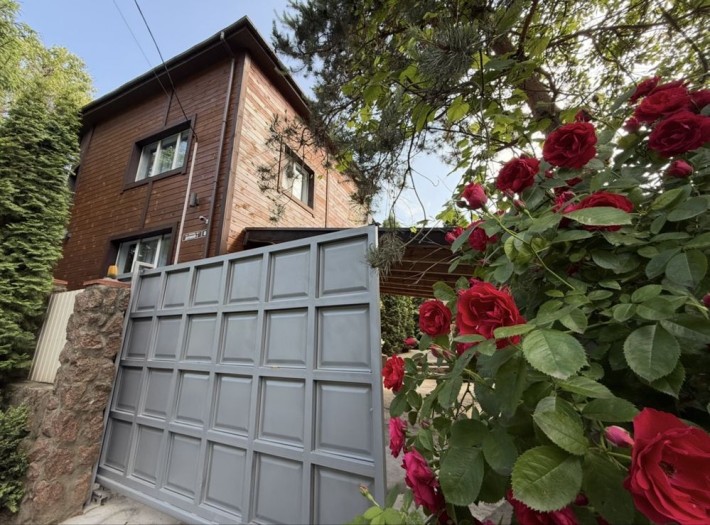 Продам чудовий двоповерховий будинок с. Віта -Поштова .власник - фото 1