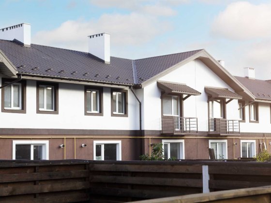 Таунхаус під Києвом Таун біля лісу Таун под Киевом Будинок біля Києва Віта-Поштова