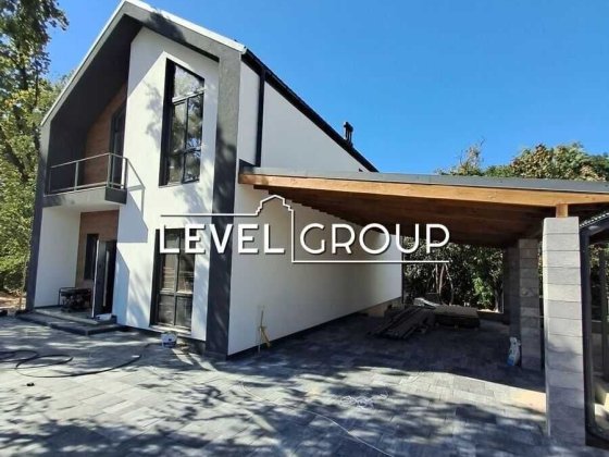 Будинок 2поверхи Гореничі з бомбосховищем біля лісу.Ділянка 7 соток. Гореничі