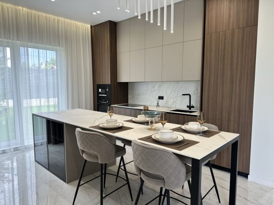 Сучасний будинок з дизайнерським ремонтом! Без комісії Ходосівка