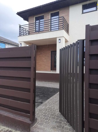 Нові Петрівці, стильний дуплекс 130 кв.м з документами. Всі програми. - фото 1