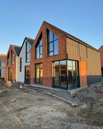 Будинок в селі Нові Петрівці - фото 1