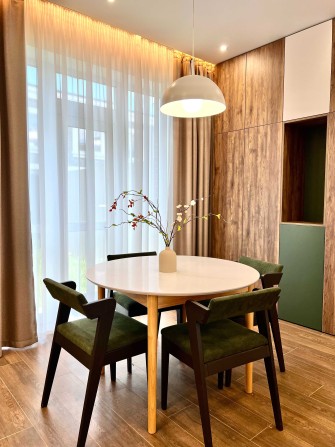 Таунхаус із сучасним, вишуканим ремонтом в престижному КМ «Балатон» - фото 1