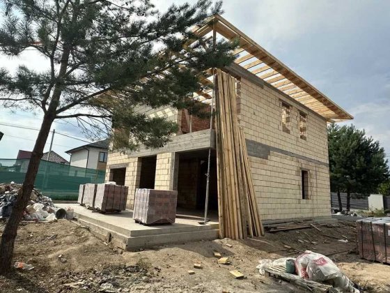 Продаж БУДИНКУ в Гореничах 170 м2 на 5ти сотках ГАЗ, електрика 15 кВт Гореничі