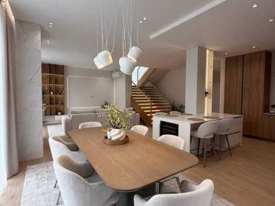 БУДИНОК з дизайнерским ремонтом в Ходосівці, 225 м2 9.5 соток ГАЗ Ходосовка