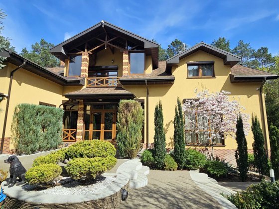 Без %. Стоянка. Найкращий будинок з критим басейном в котеджному місте Стоянка