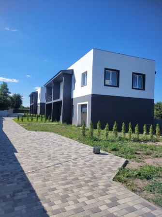 БУДИНОК З ГАРАЖЕМ! с.Віта Поштова. - фото 1