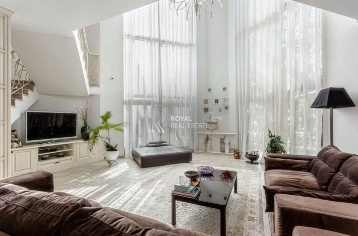 Продажа дома Романков 7к 623м2 КГ Солнечная Долина Обуховский р-н Газ - фото 1