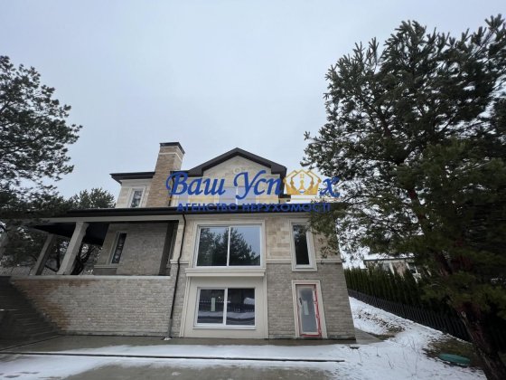 Продажа нового дома в городке Green Hills. село Вита-Почтовая Віта-Поштова