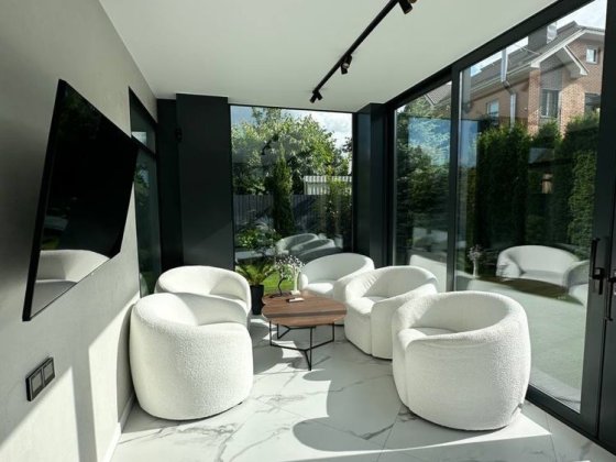 ВАУ-будинок!  Сучасний, якісний, автономний. 5 сот. 190 м2 Стоянка