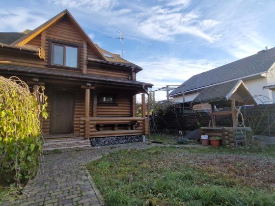 Продається будинок с. Віта-Почтова  12 км від метро Теремки Віта-Поштова