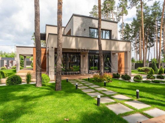 Елітний Smart Home з басейном і меблями, сучасний будинок під Києвом Стоянка