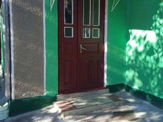 Будинок з магазином Тетиев