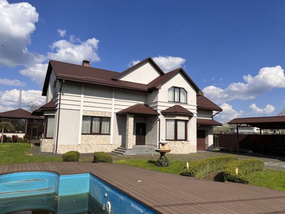 Глеваха, сімейний будинок з басейном біля мальовничого озера Глеваха