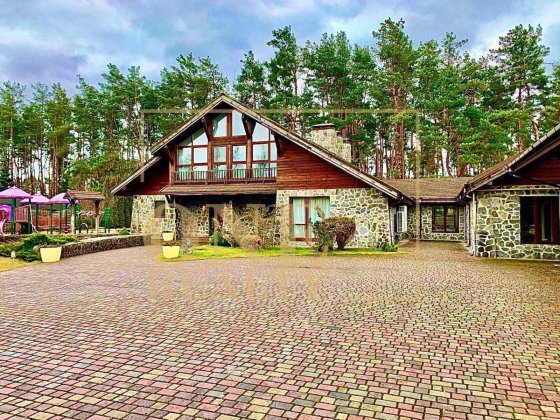 Пречудовий будинок з басейном Березівка КМ 'Козирна Карта' Березовка