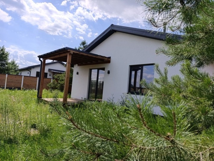 Без %Продаж будинку з каміном та підвалом  в с. Бобриця

Пропонується - фото 1