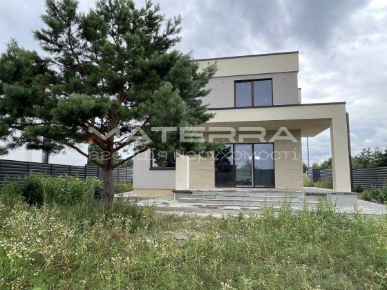 Бобриця продаж будинку 150м2 у стилі Хай-Тек Бобрица