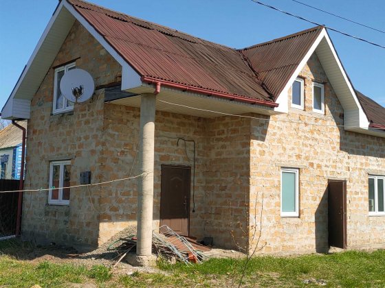 Продаж будинку  в селі Бузова вул Центральна  житловий стан Бузова