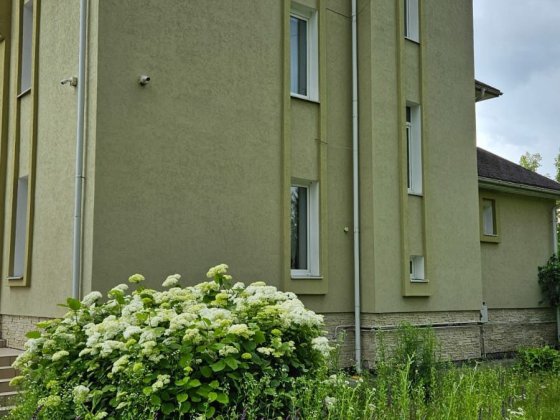 Заміський будинок на березі озера! Бобрица