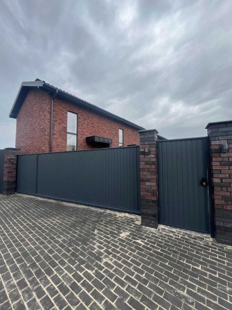 Таунхауси з каміном поруч з лісом. Горенка! - фото 1