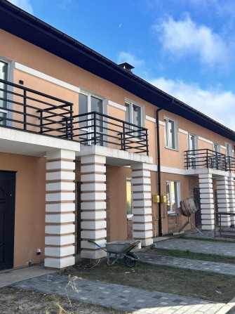 Таунхаус з газом! Є оселя. Є відновлення - фото 1