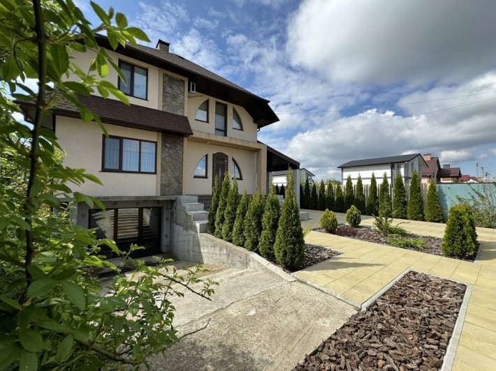 Без комісії Вишуканий будинок в с. Гора продаж 261м2 - фото 1